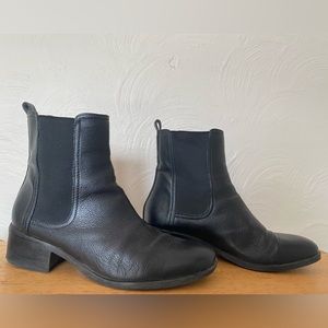 Kenneth Cole Reaction Salt Chelsea Boot W8